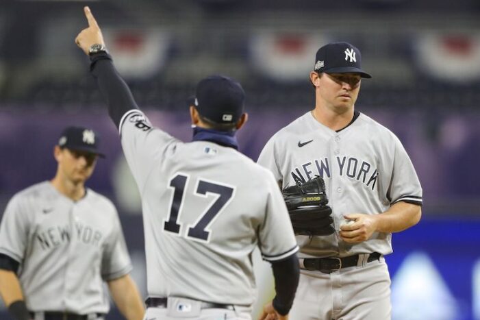 Yankees Podcast: I’m Sick of Injuries Yankees Podcast: I’m Sick of Injuries