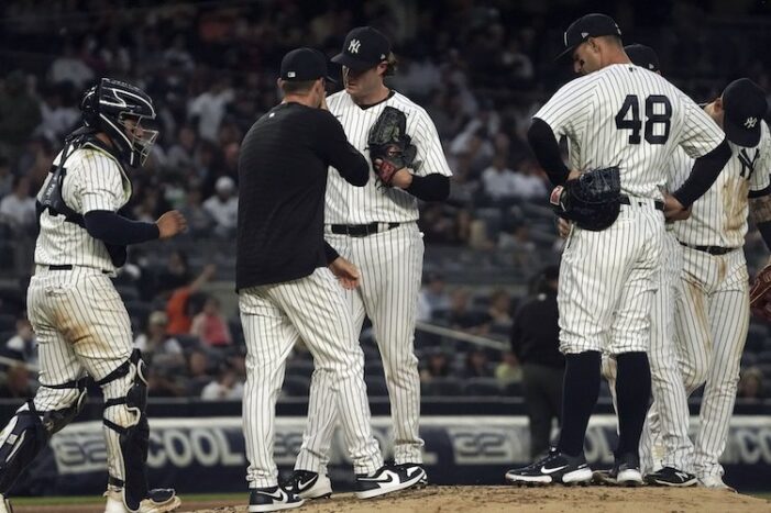Yankees Podcast: Here Comes Adversity