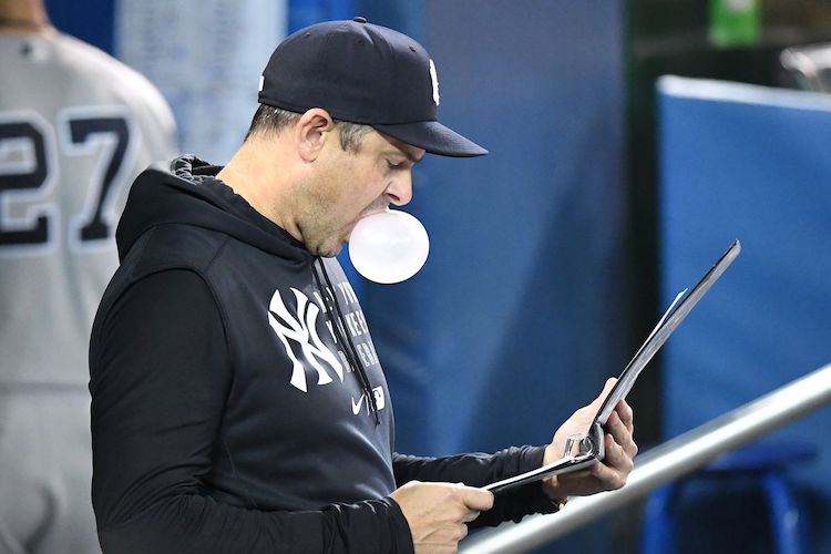 Yankees' Aaron Boone Has Meltdown, Gets Tossed Vs. Red Sox