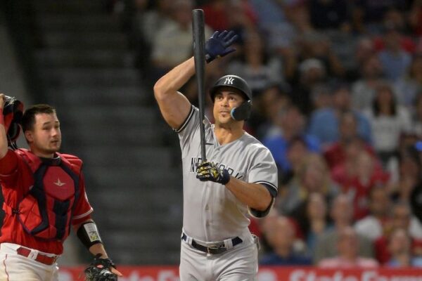 Clarke Schmidt gives up 2 homers, Yankees lose to Astros in ALCS opener