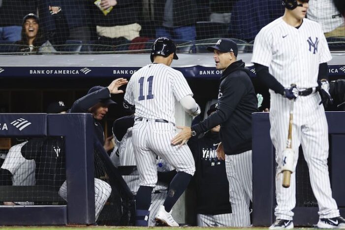 Yankees Podcast: A Comeback Win?!