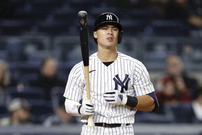 Yankees Podcast: Aaron Boone Bats Isiah Kiner-Falefa Ahead of Anthony Volpe